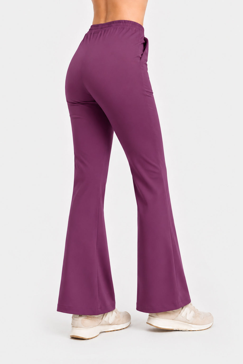 Medyczne spodnie damskie dzwony